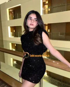 Akshara Celebrity escort in Vasant Kunj, Delhi (4)