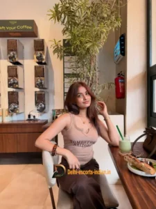 Bhavana Independent escort in Nehru Place, Delhi (2)
