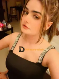 Chhavi Independent escort in South Extension, Delhi